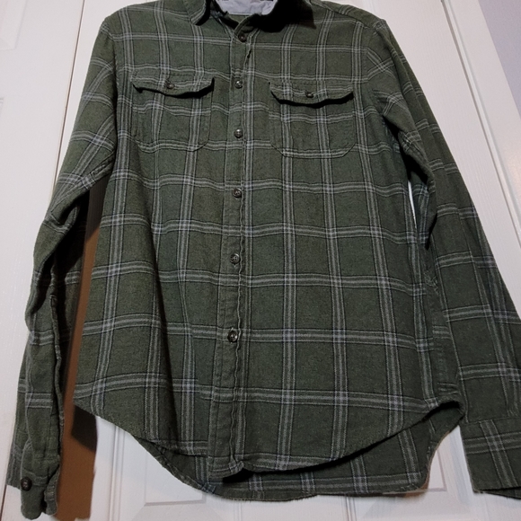 *Goodfellow & Co.* Olive Flannel Shirt - Size: Small - Picture 4 of 8